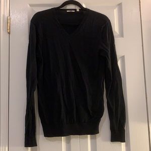Uniqlo Wool V Neck Sweater